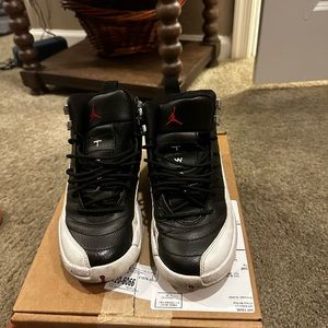 PLAYOFF JORDAN 12’s